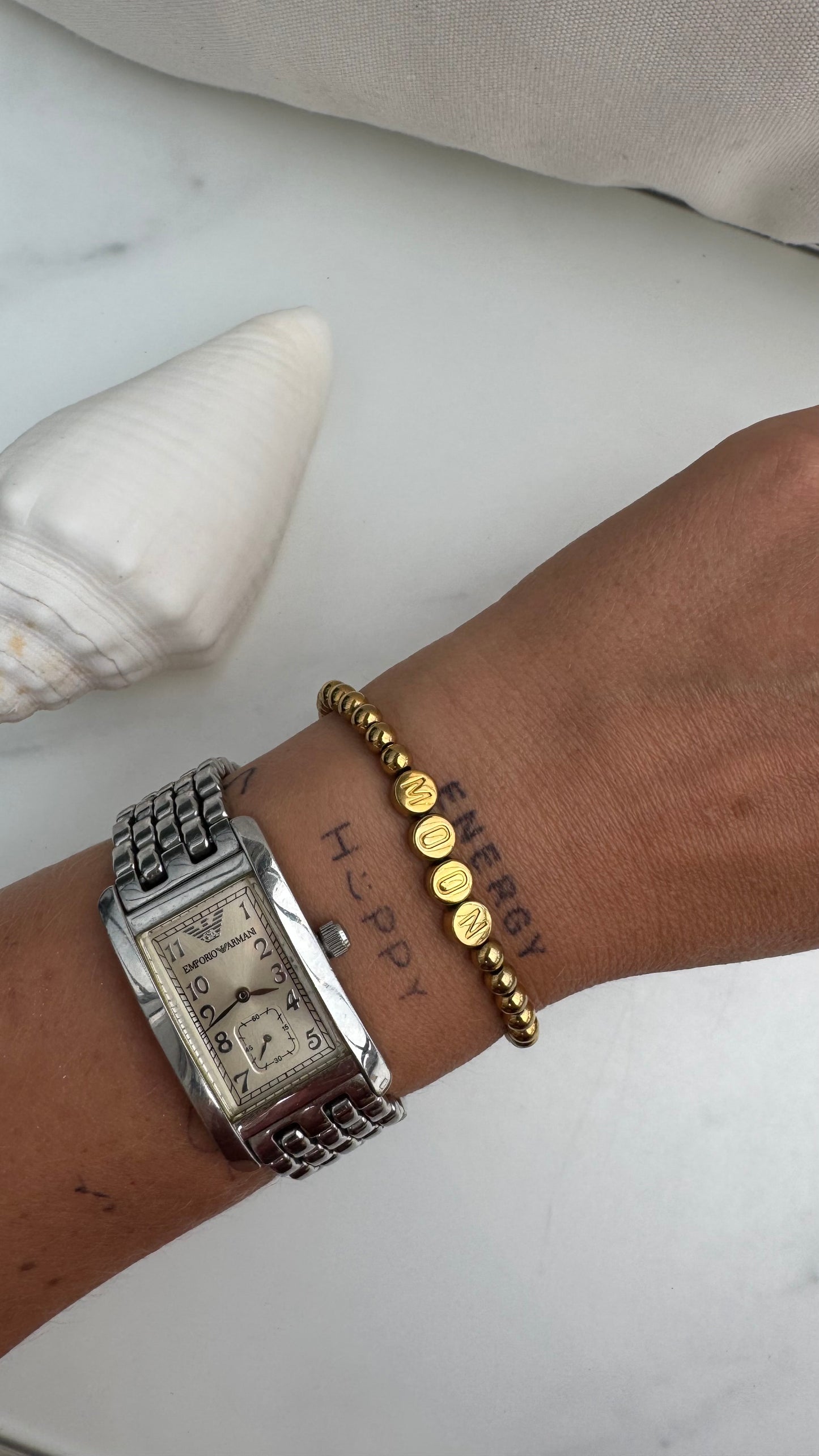 Personalisiertes Armband mit Hämatitkugeln | 18 Karat vergoldet