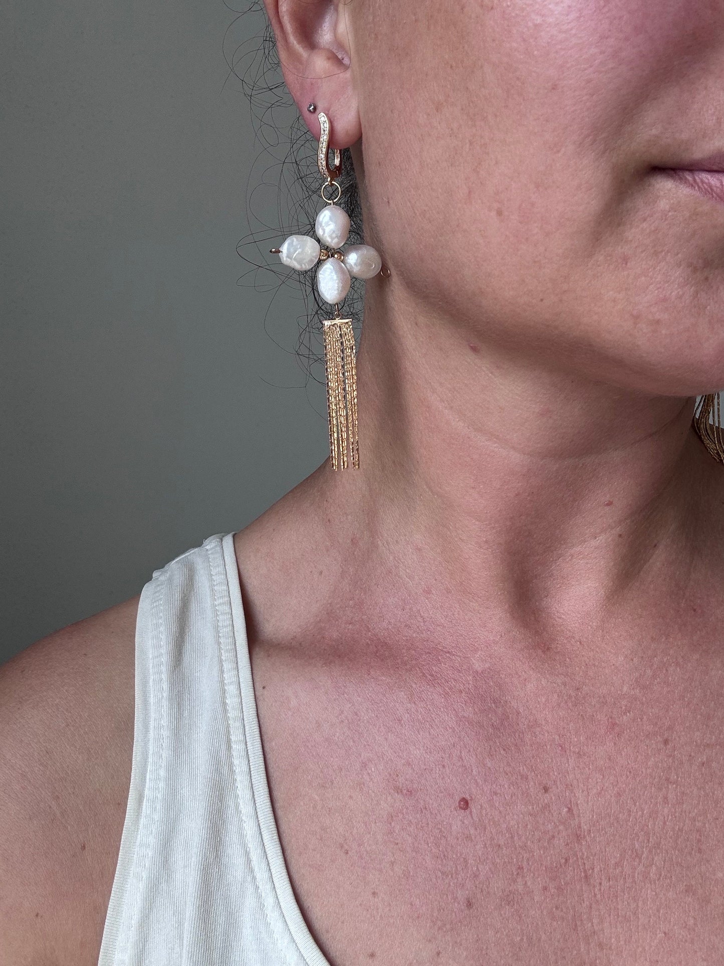 XL Ohrringe aus 18k Gold & Süsswasserperlen mit Quasten I nickelfrei und wasserfest