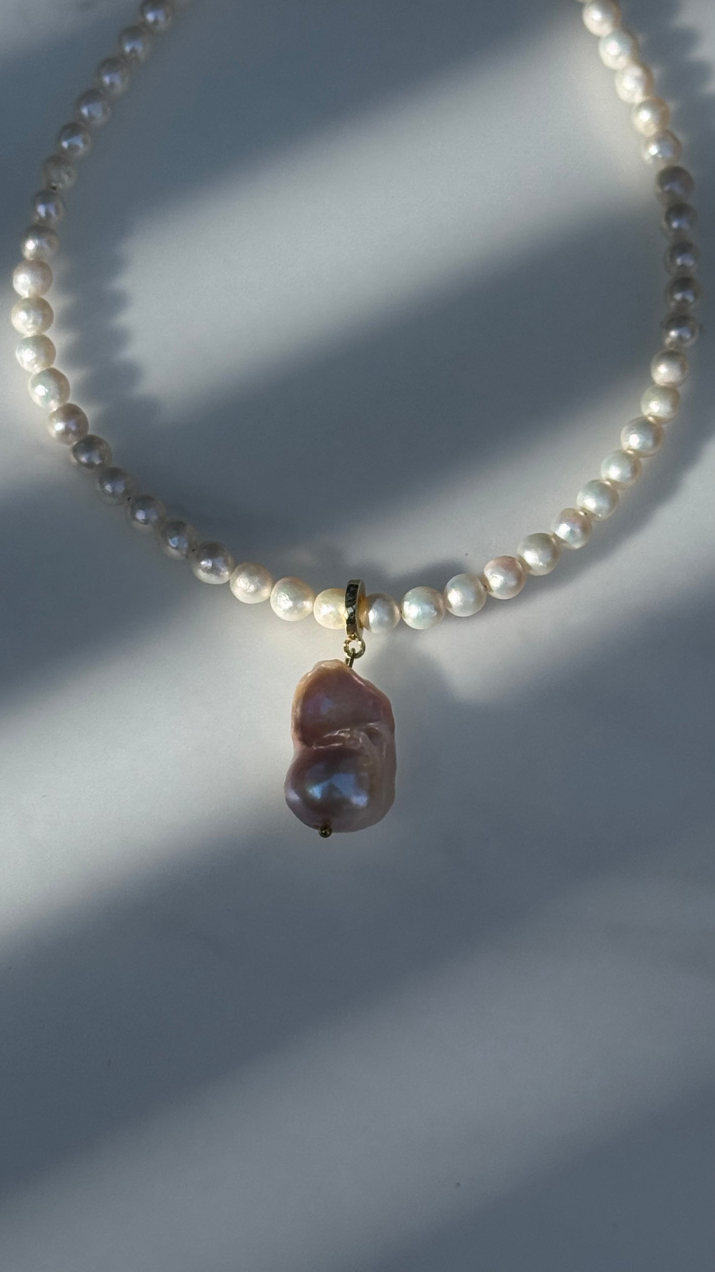 Perlenkette mit Rosa Barockperle